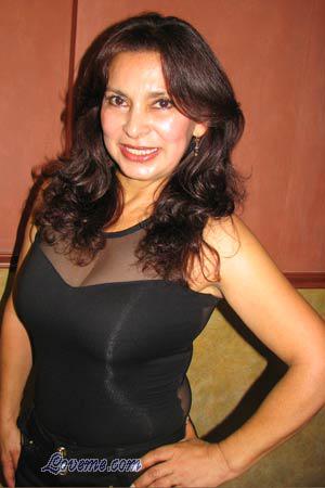 140005 - Isabel Cristina Age: 62 - Colombia