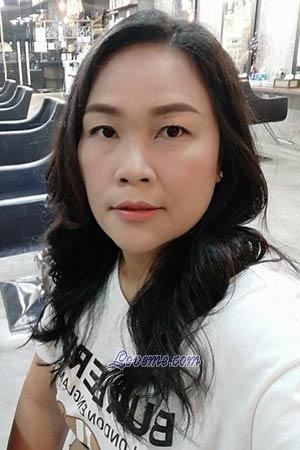 197769 - Ratchaneekorn (Soey) Age: 42 - Thailand