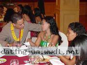 068-filipino-women