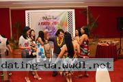 239-filipina-women